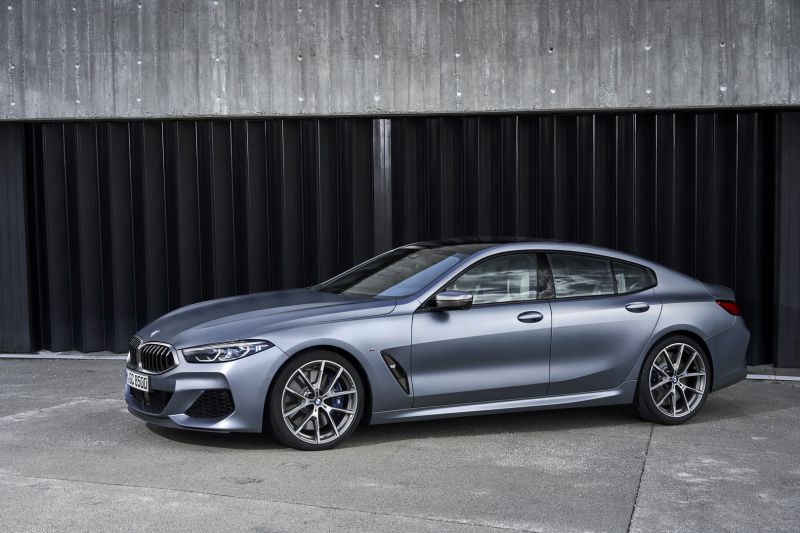 P90351069_highRes_the-new-bmw-8-series_resize