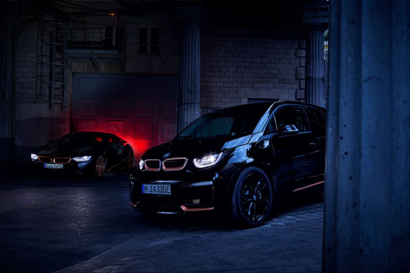 P90363134_highRes_the-bmw-i3s-edition-_resize