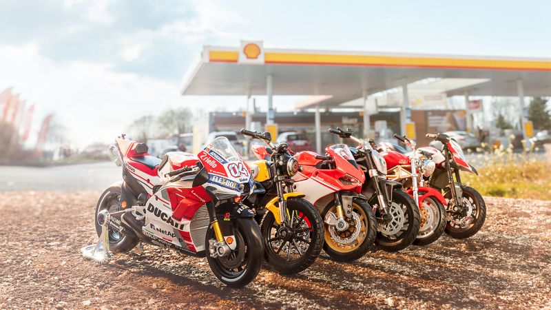 Shell_Ducati_kollekcio