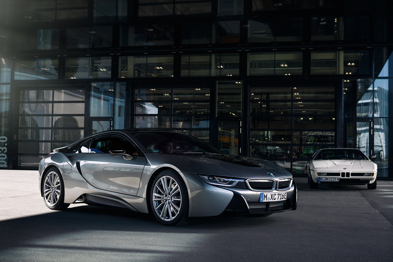 P90385439_highRes_the-bmw-i8-from-visi_resize