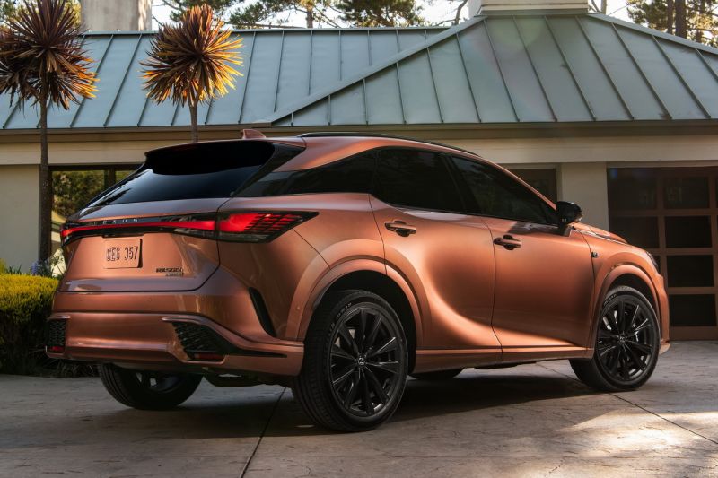 2023-rx-500h-f-sport-direct4-sonic-copper12_resize