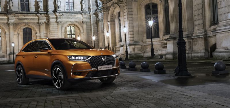 DS7_CROSSBACK_01