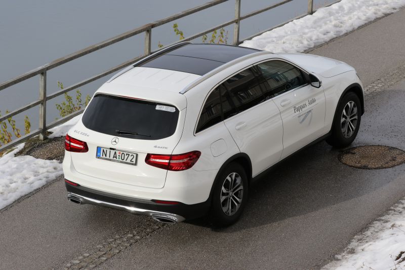 menetproba-mercedes-benz-glc-2016-02