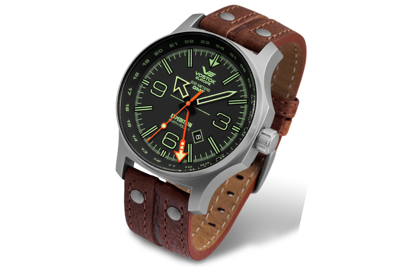 515.24H-595A501-Expedition-with-Leather-strap-White-Background_
