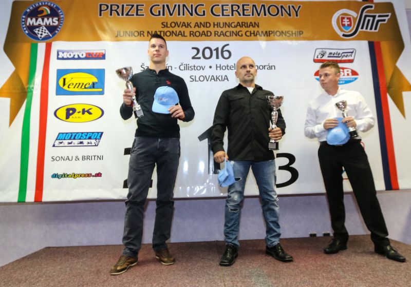 tomracing-suranyi-zoltan-2016-podium-1