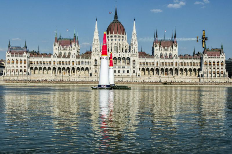 red_bull_air_race_budapest