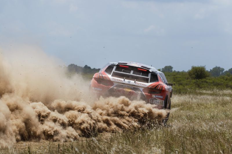 Peugeot 2008DKR _ Dakar2016 (3)