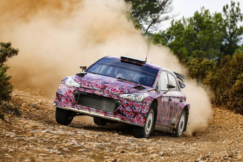 hyundai-ng-i20-wrc_21