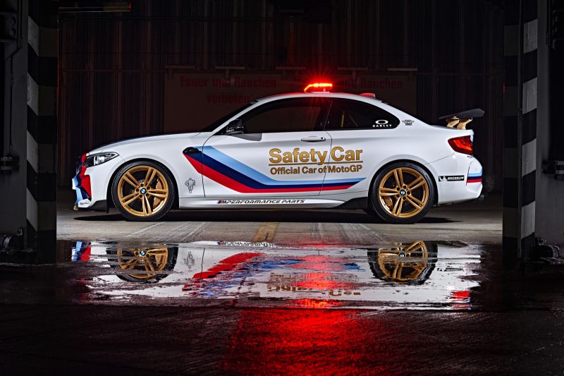 bmwm2coupemotogpsc03