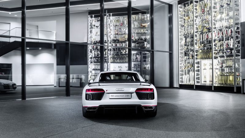 audir8v10plusselection24h04