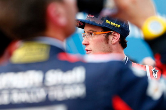 thierry_neuville